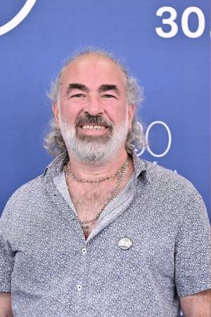 Mohamad Al Rashi backdrop