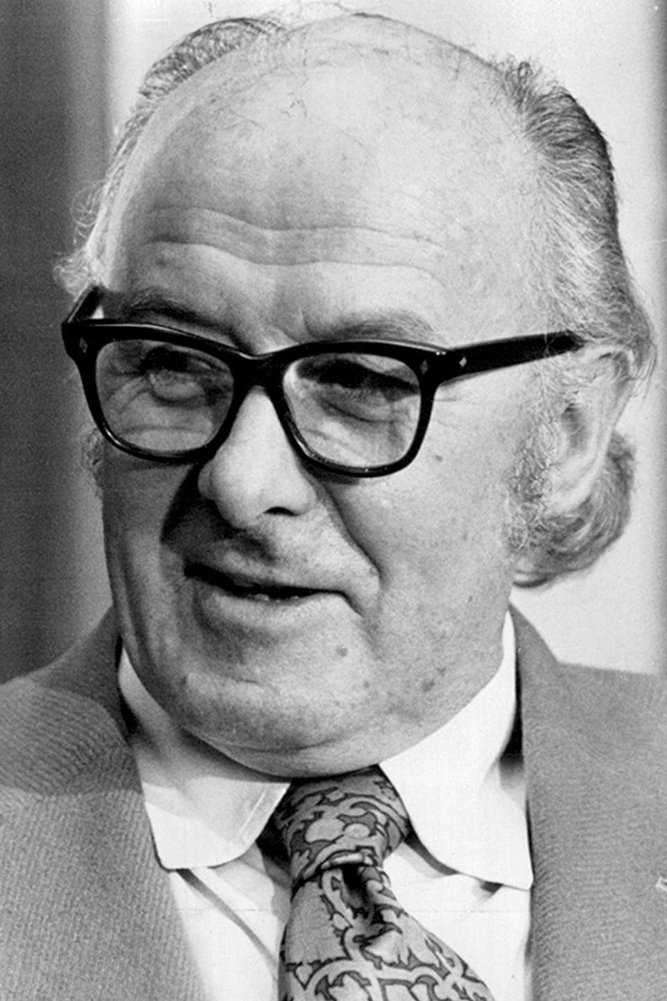 Geoffrey Unsworth backdrop