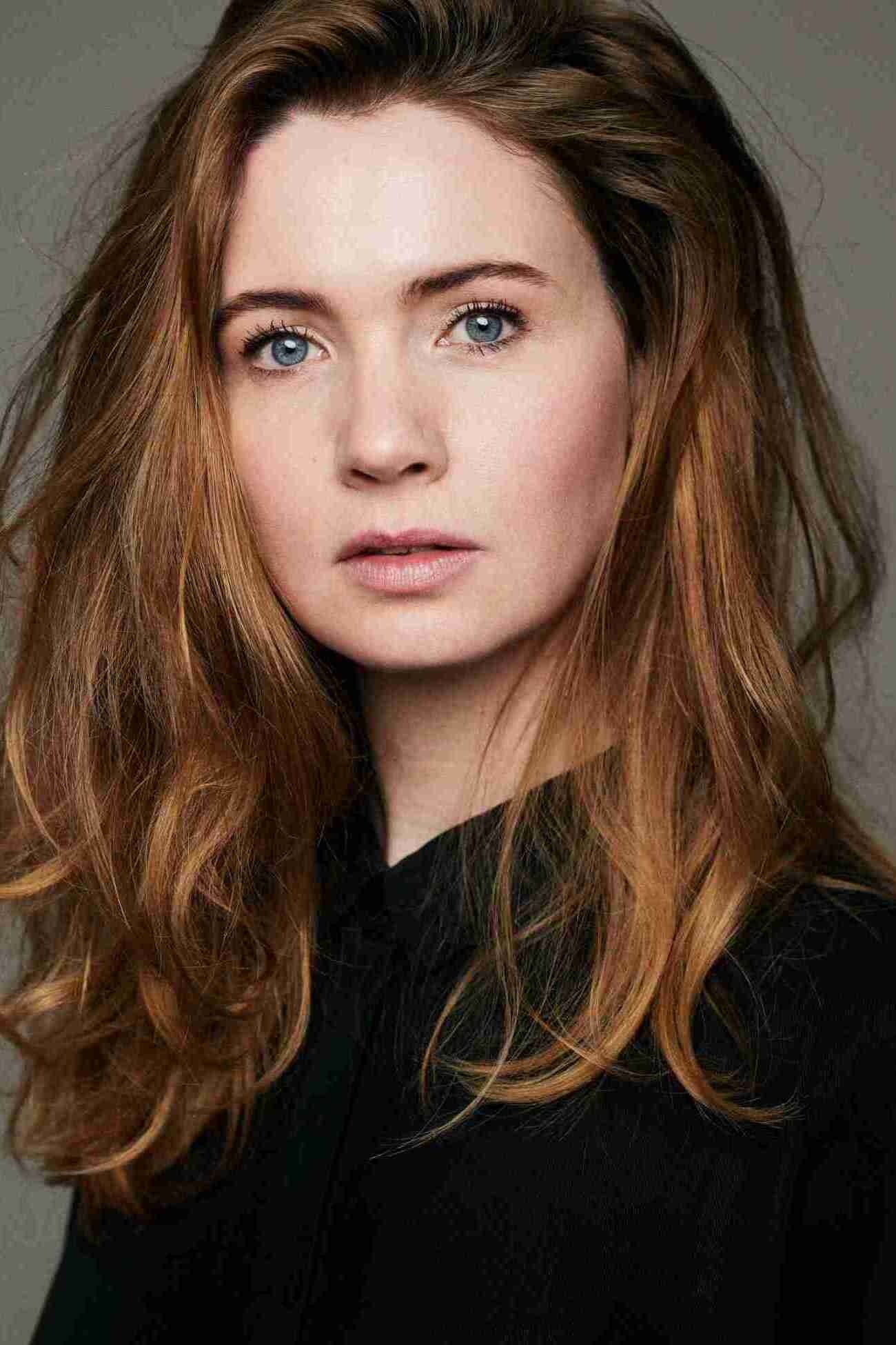 Beaudil Elzenga backdrop