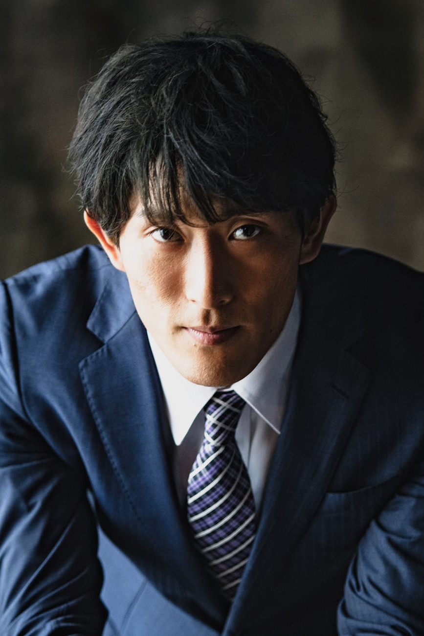 Yuki Ashida backdrop