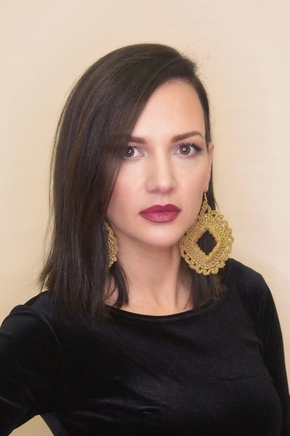 Despoina Redoumi backdrop