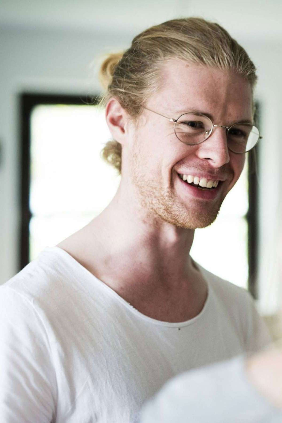 Jannik Gensler backdrop