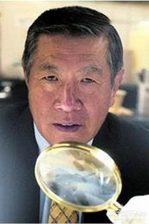 Chang-Yu Lee backdrop