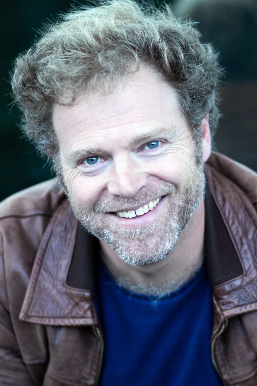 Vincent Fontannaz backdrop