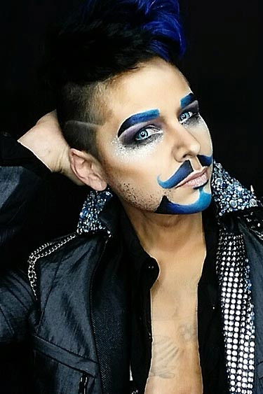 Landon Cider backdrop