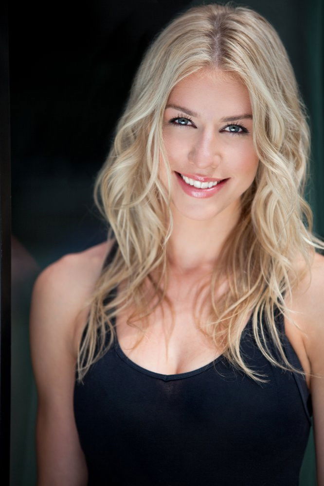 Amara Kremblewski backdrop