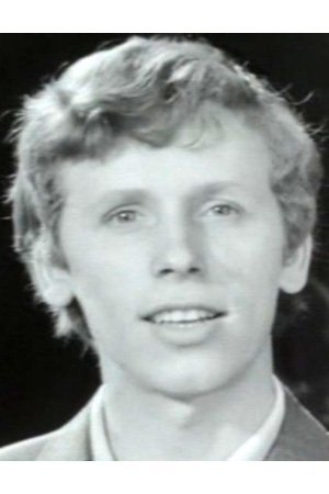 Alexander Kharitonov backdrop