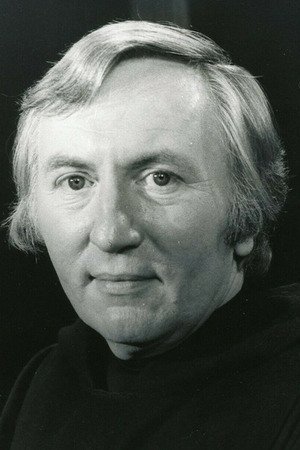 Paul Le Person backdrop