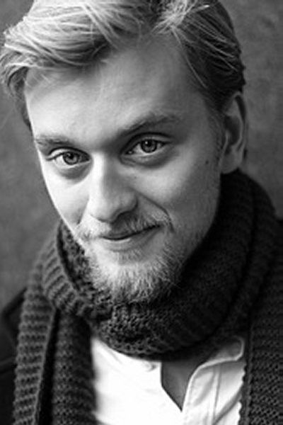 Adam Schmidt Jensen backdrop