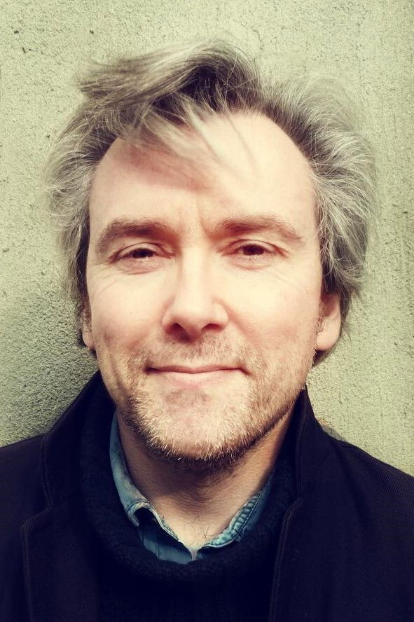 Steve Small backdrop