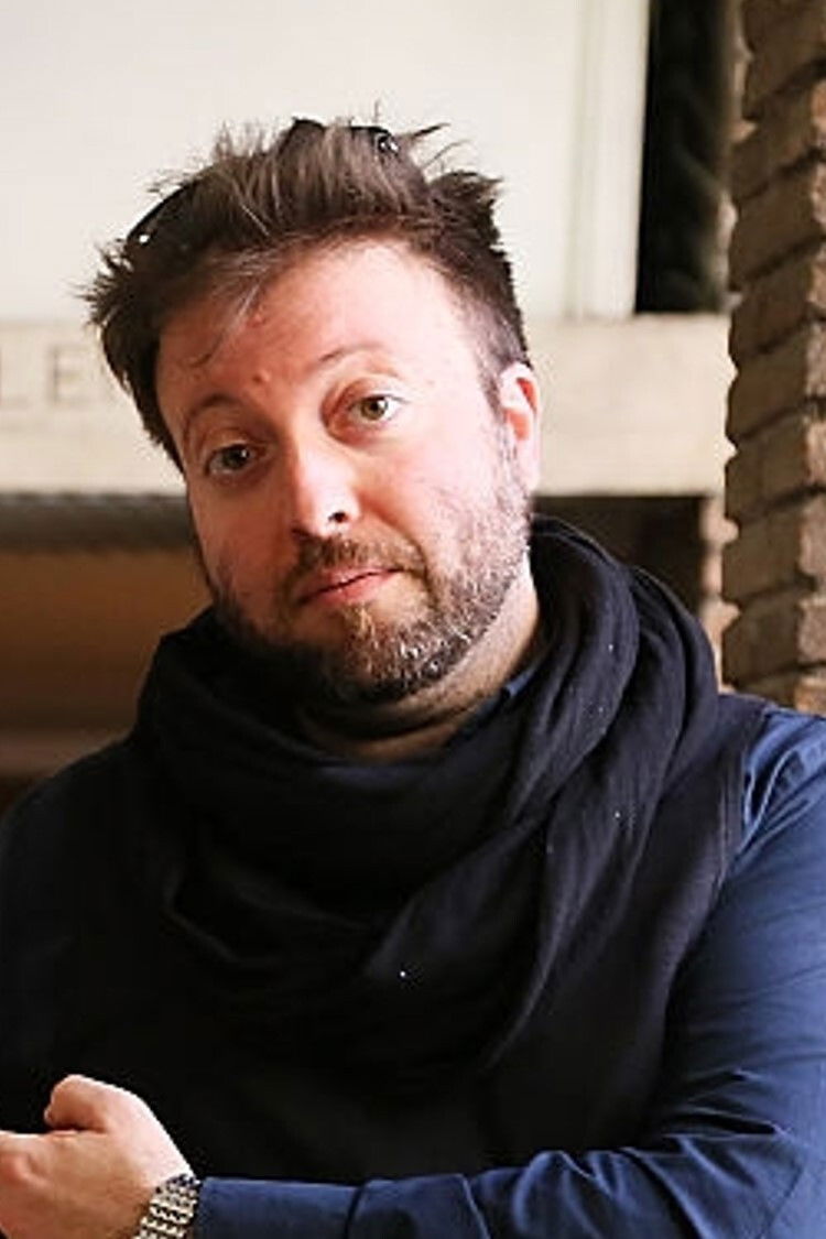 Massimo Ivan Falsetta backdrop