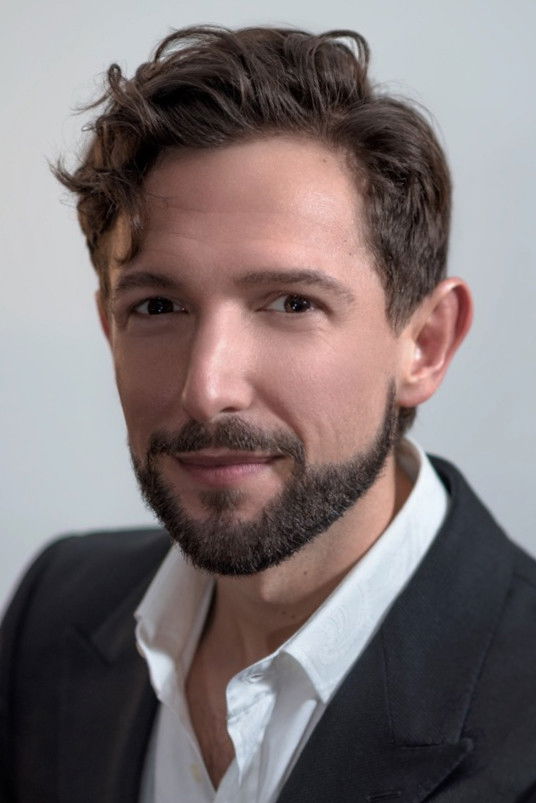 Aaron Blake backdrop