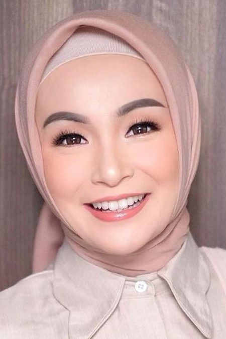 Soraya Larasati backdrop