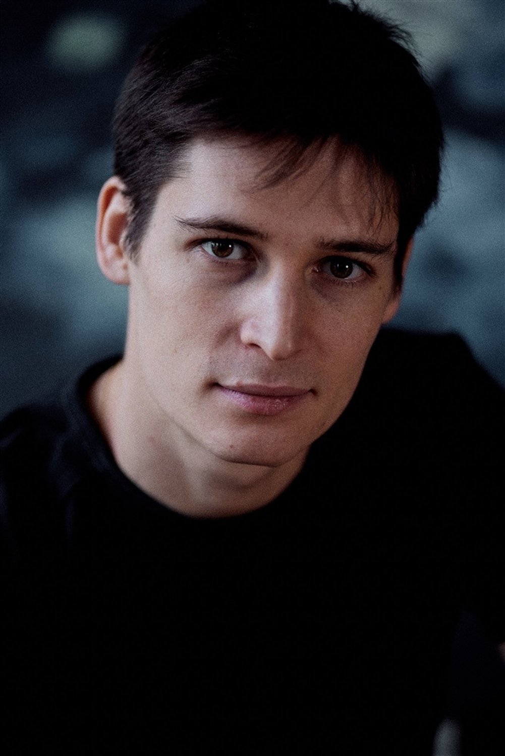 Gabriel Picq backdrop