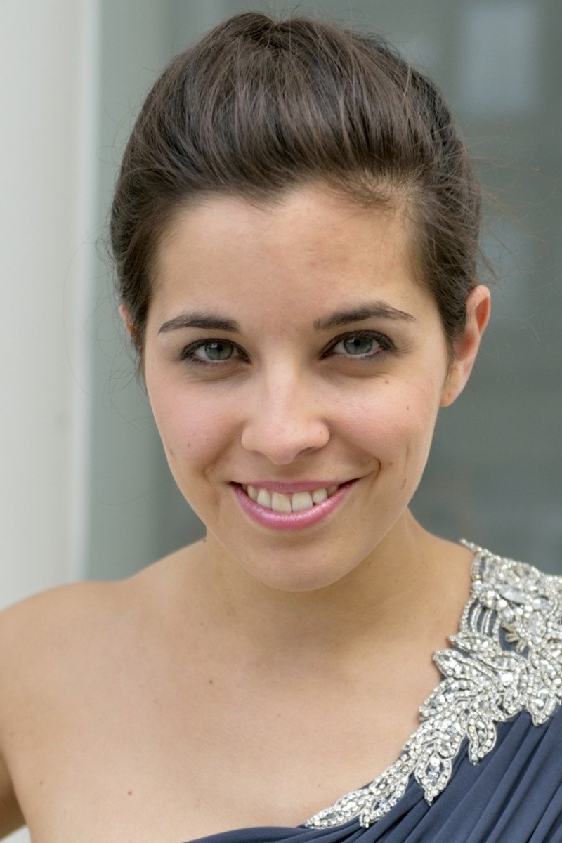 Jodie Devos backdrop