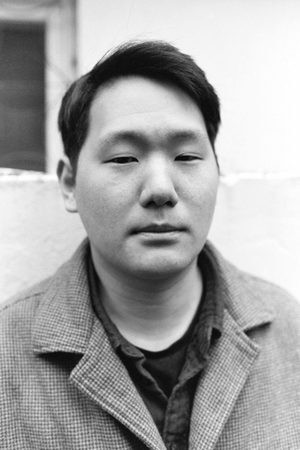 Cho Min-jae backdrop