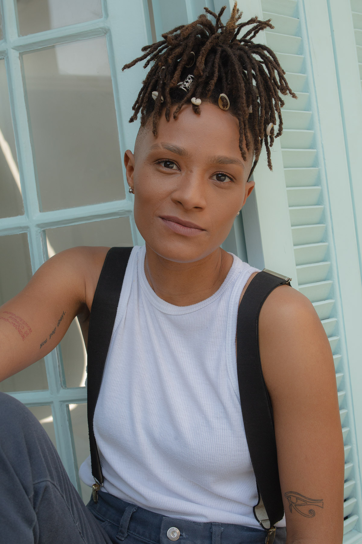 Tamirys O'Hanna backdrop