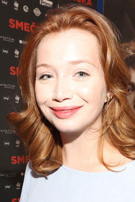 Denisa Biskupová backdrop