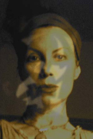 Thia (Sylvi) Alli backdrop