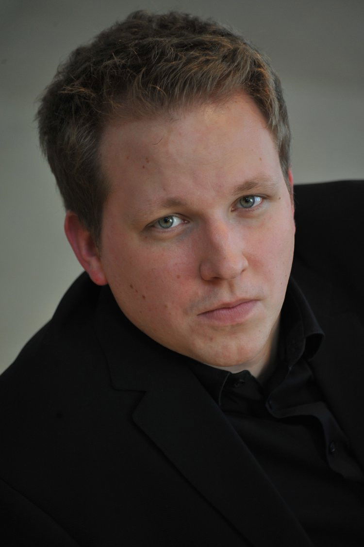 Benoît Arnould backdrop