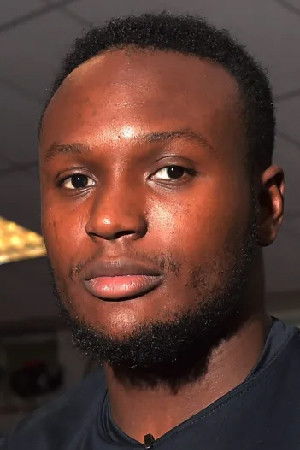 Viddal Riley backdrop