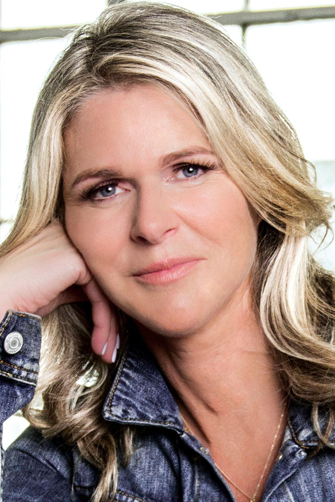 Kim DeLonghi backdrop