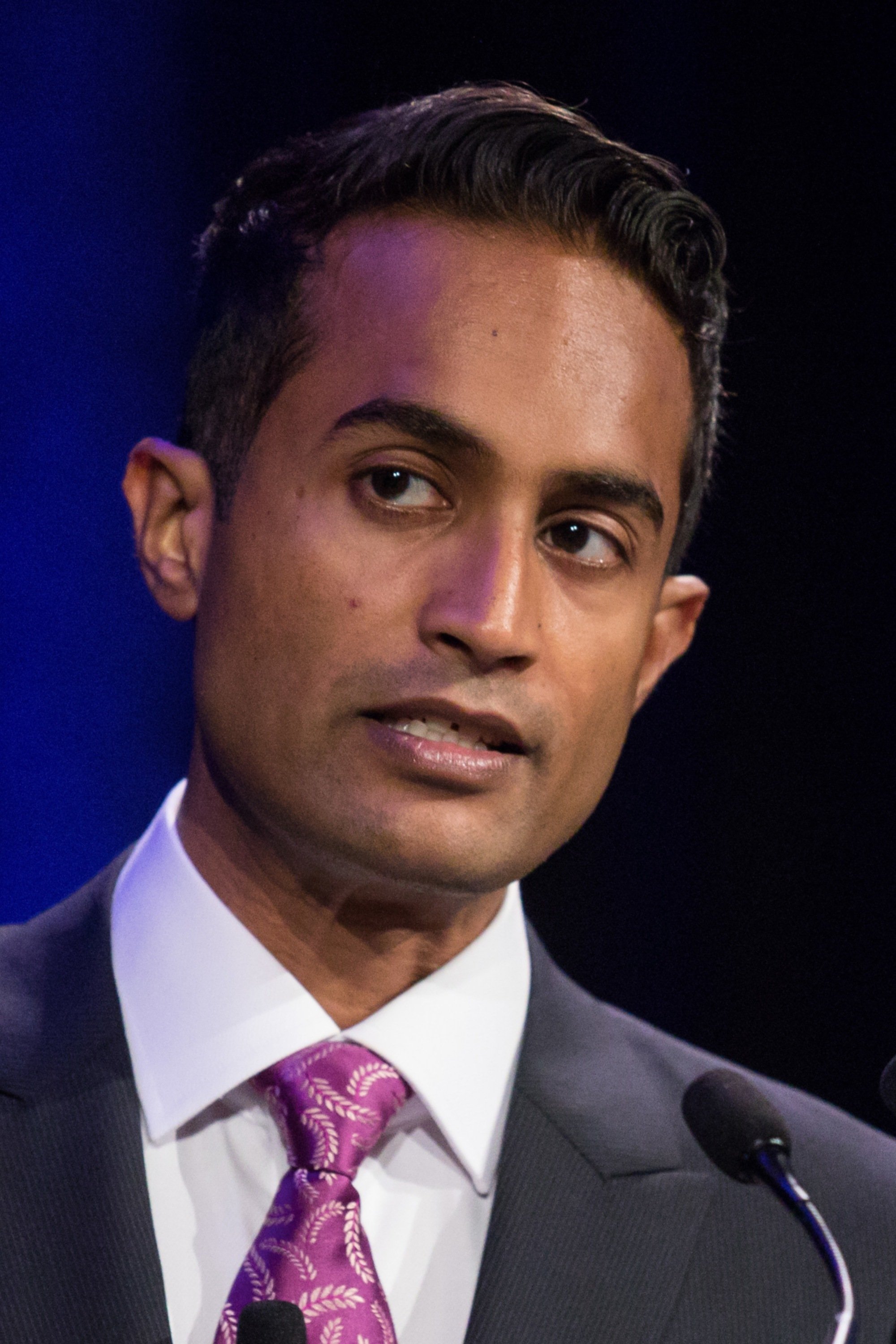 Jeremy Fernandez backdrop