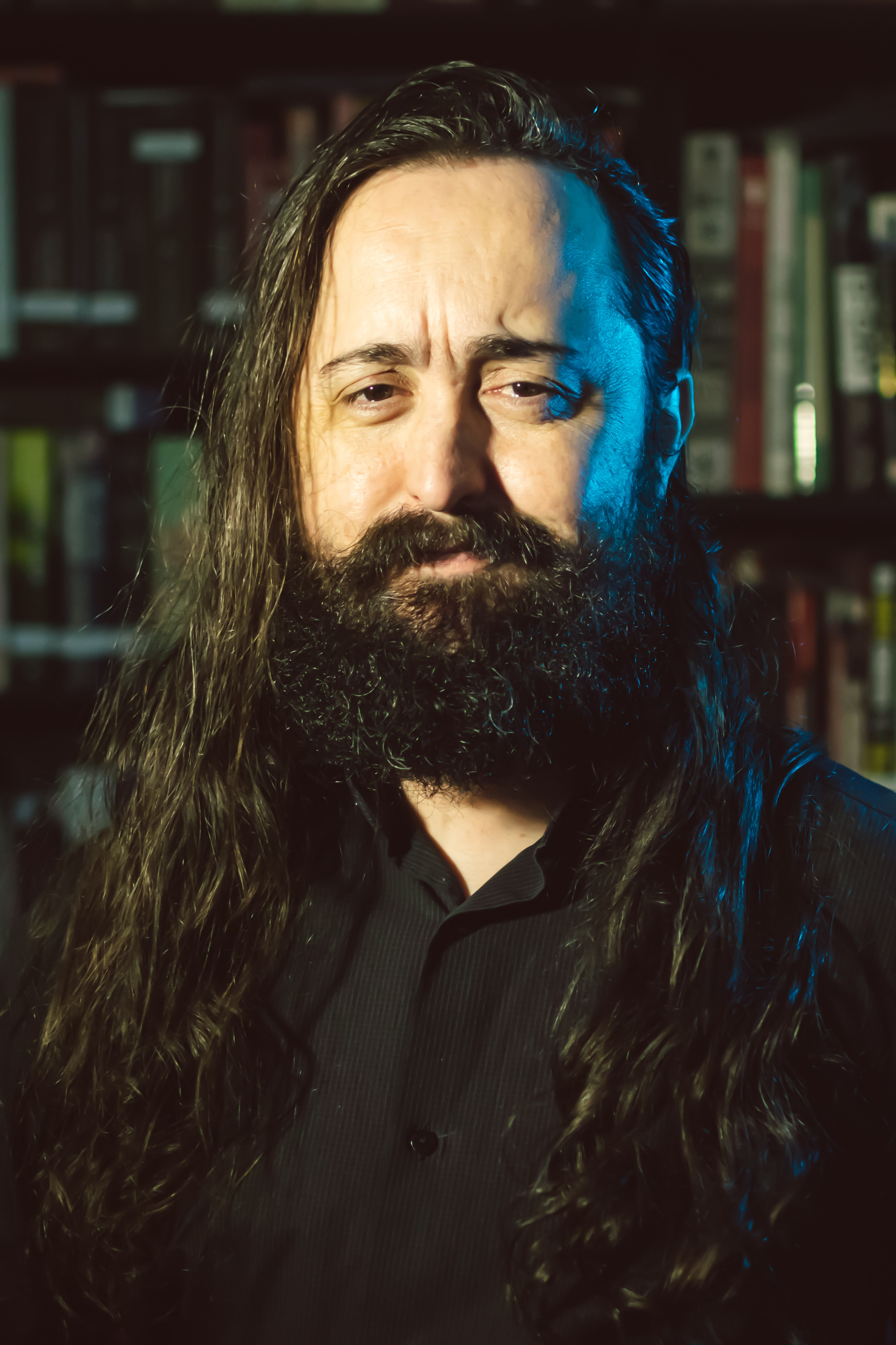 Icles Rodrigues backdrop