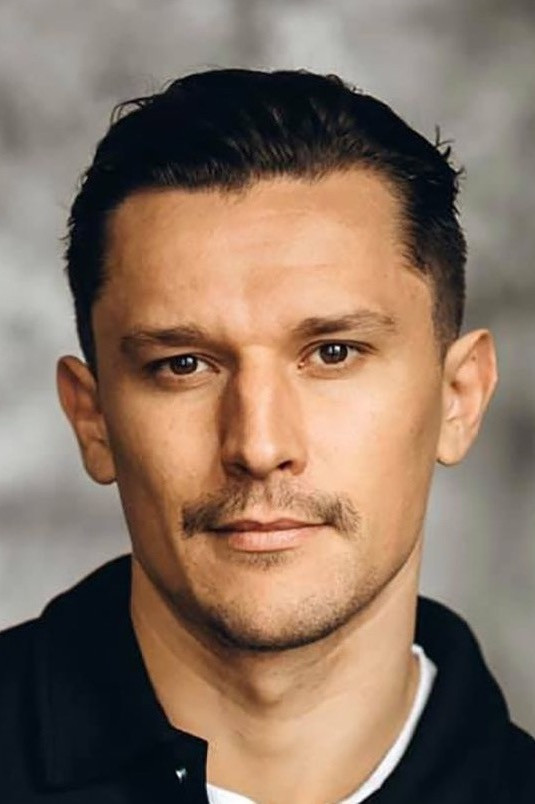 Taras Tsymbaliuk backdrop