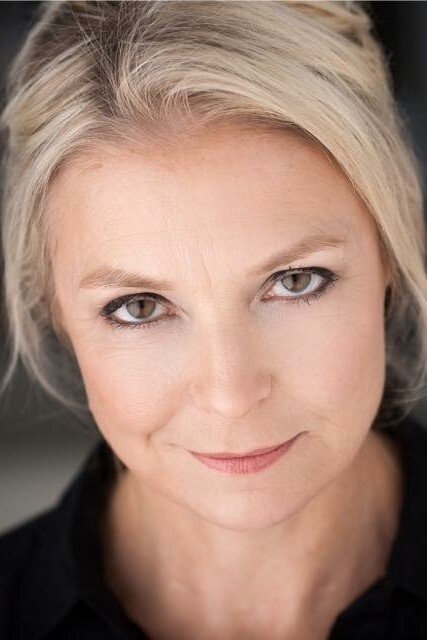 Tracey Roath backdrop