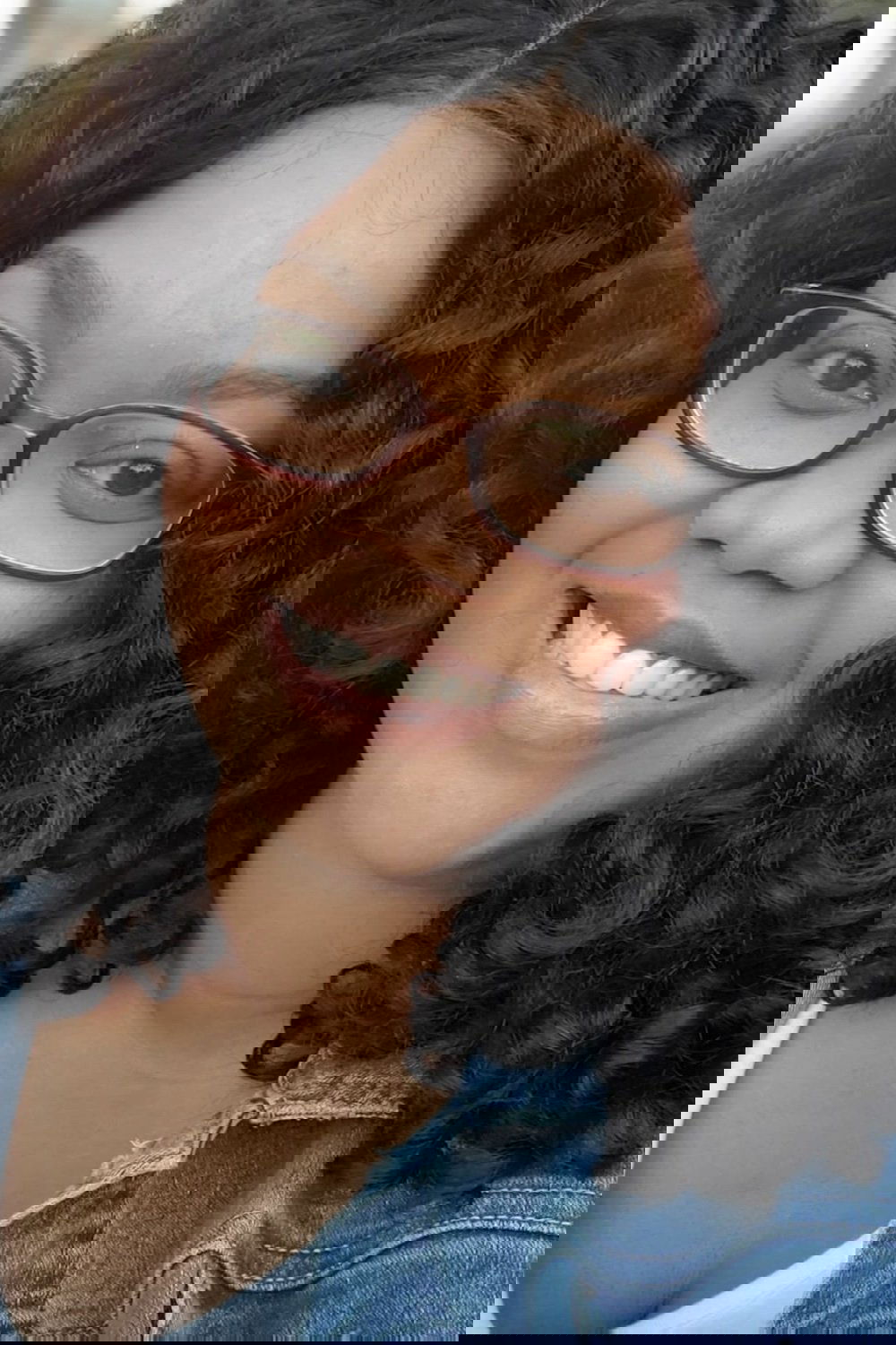 Jovan Hayes backdrop