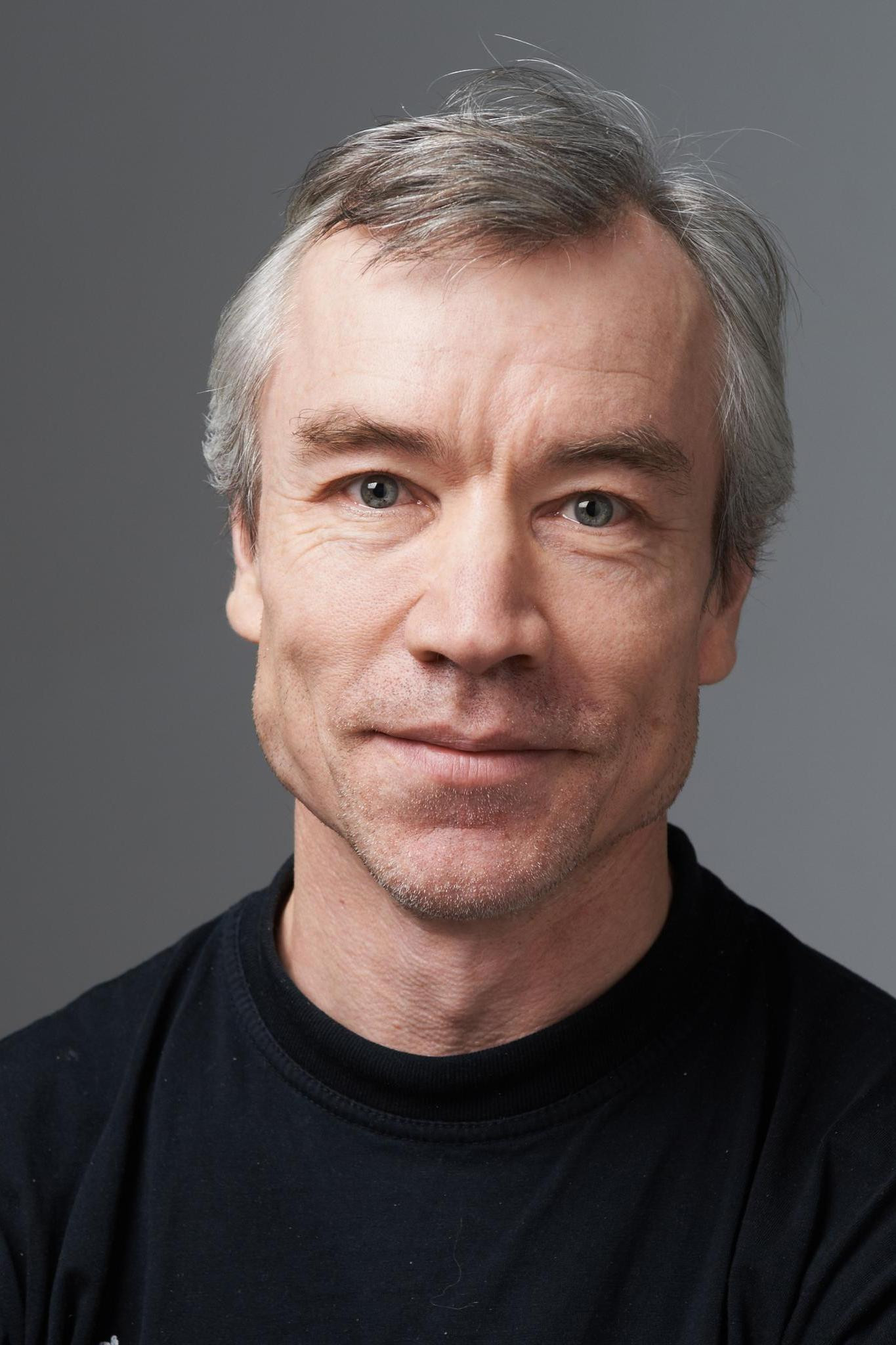 Rinat Ibragimov backdrop