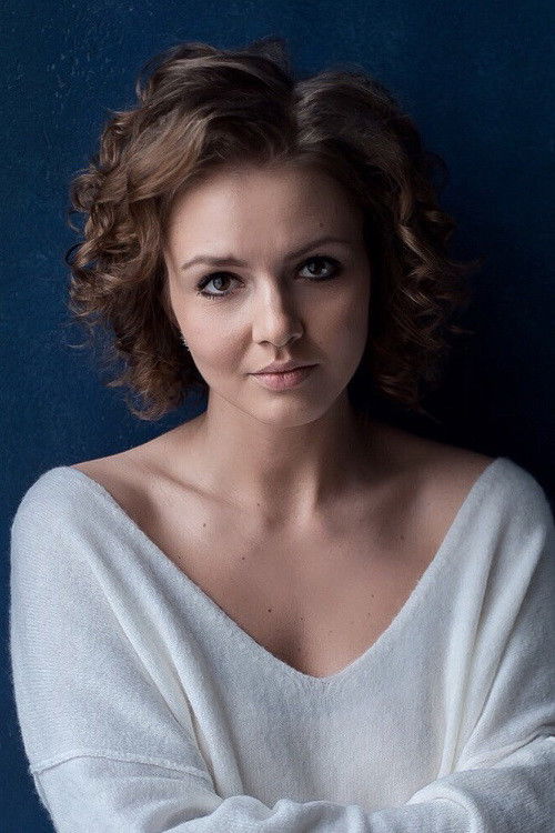 Lyubov Virolaynen backdrop