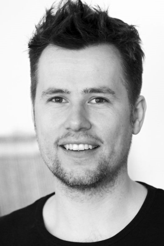 Marc Thümmler backdrop