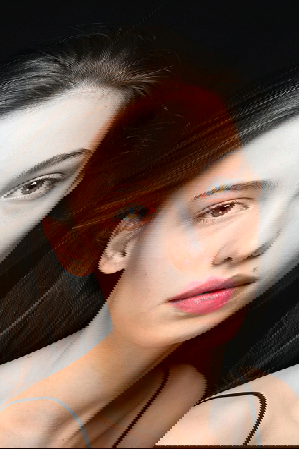 Ioana Bugarin backdrop