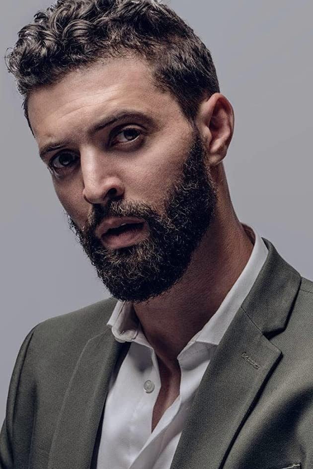 Julian Cavett backdrop