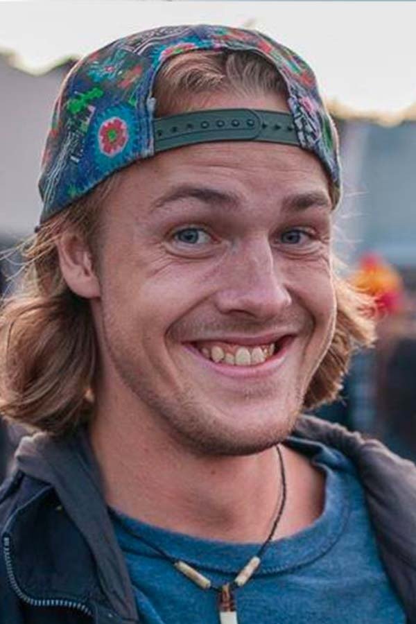 Albert Nyberg backdrop