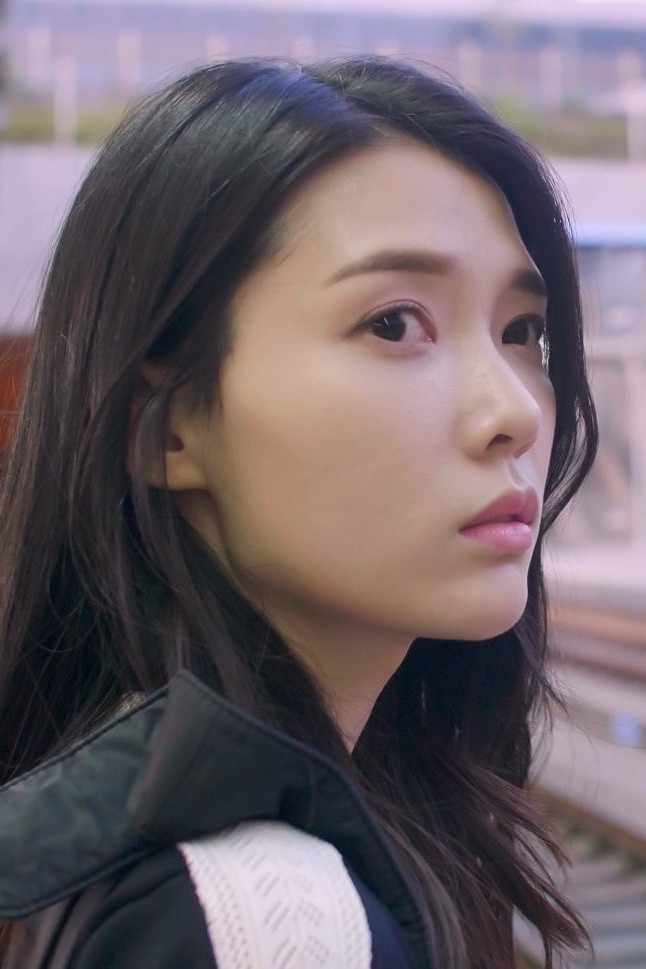 Choi Bo-yoon backdrop