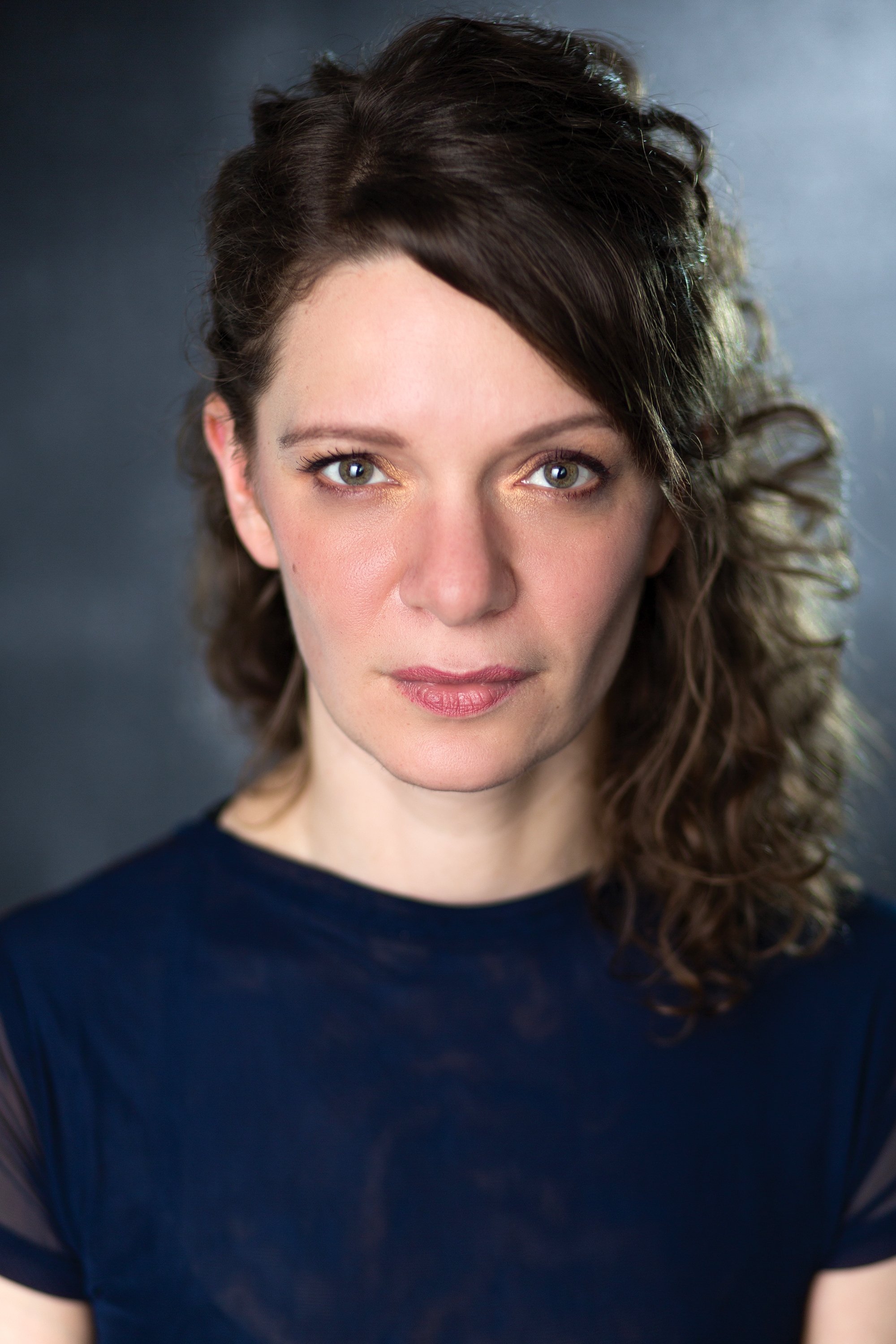 Chiraz Aïch backdrop