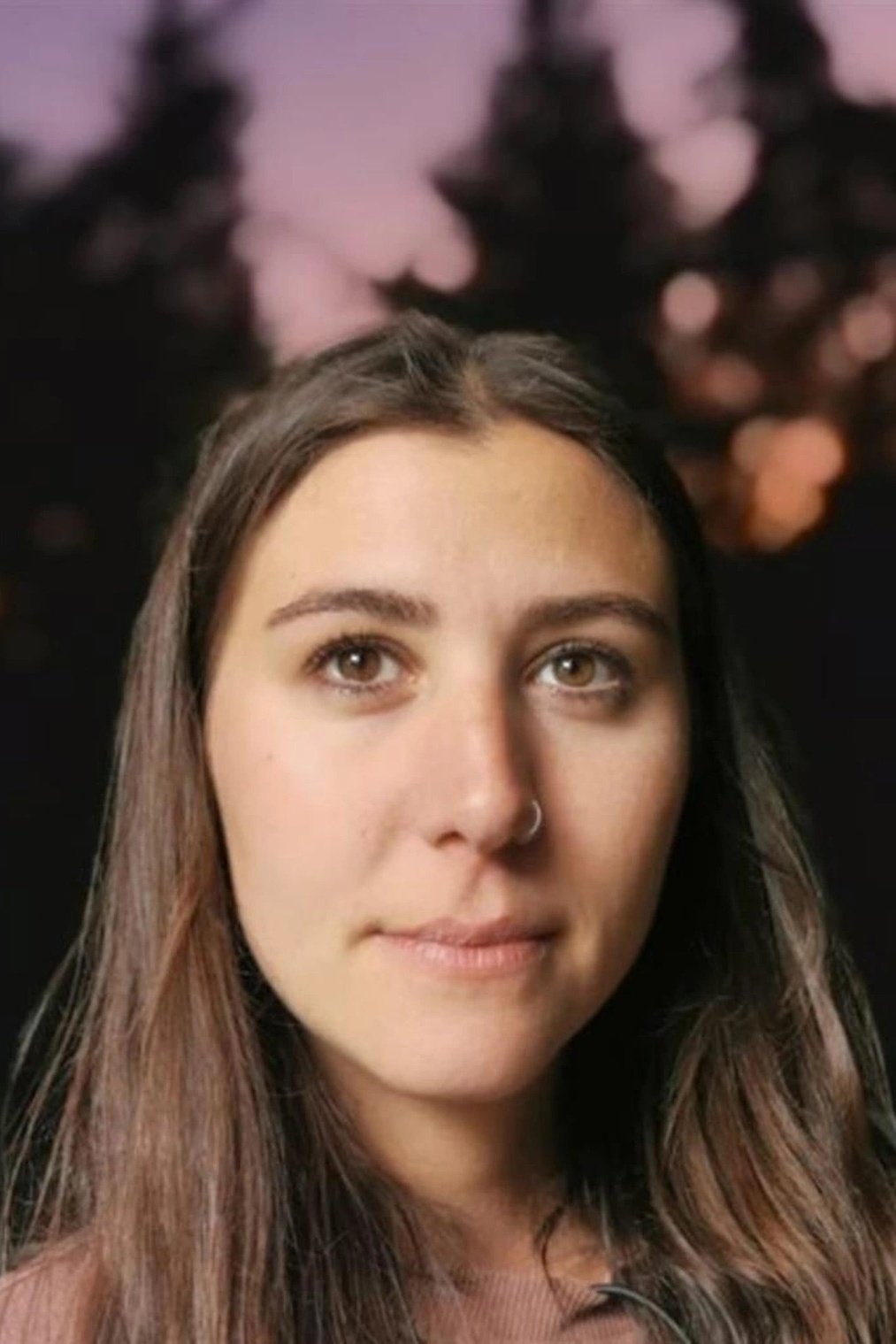 Damla Kırkalı backdrop