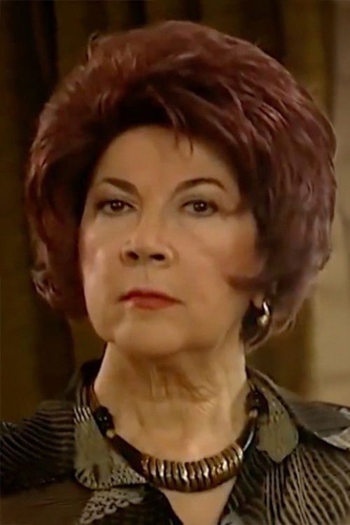 Ayla Karaca backdrop