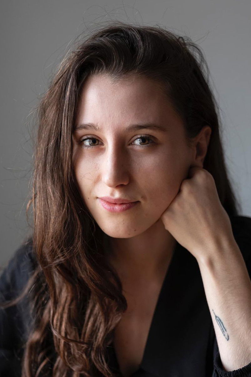 Anežka Pithartová backdrop