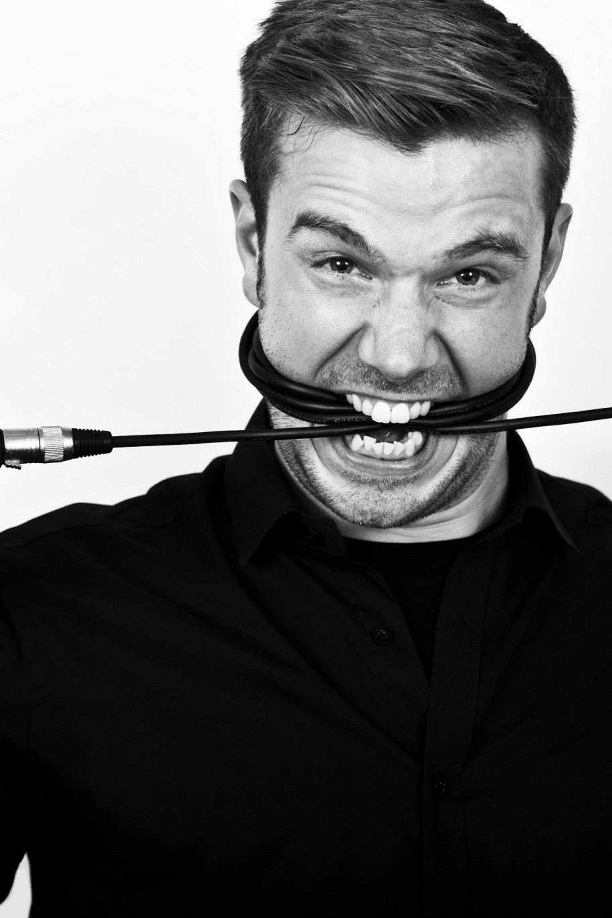 Richard Massara backdrop