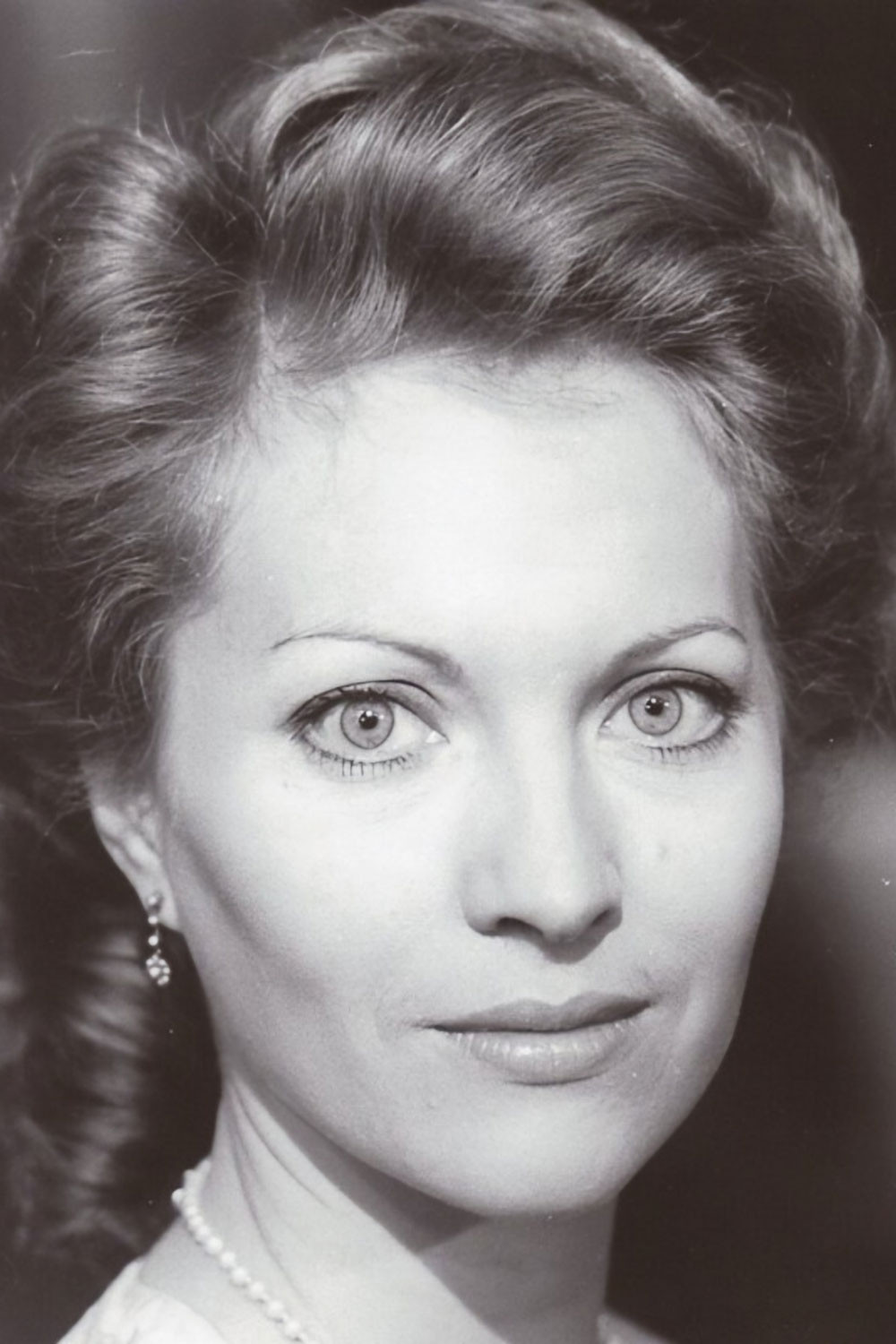 Nicole Jamet backdrop