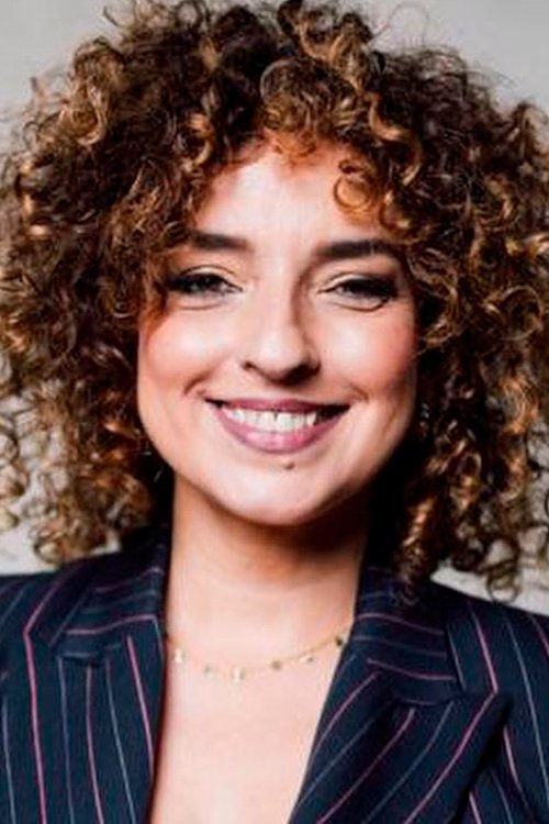 Virginia Riezu backdrop