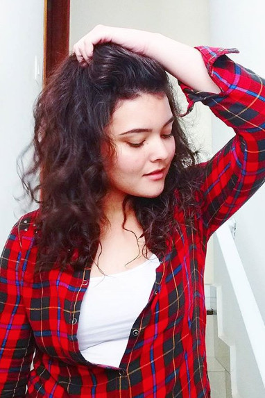 Juliana Camilo backdrop