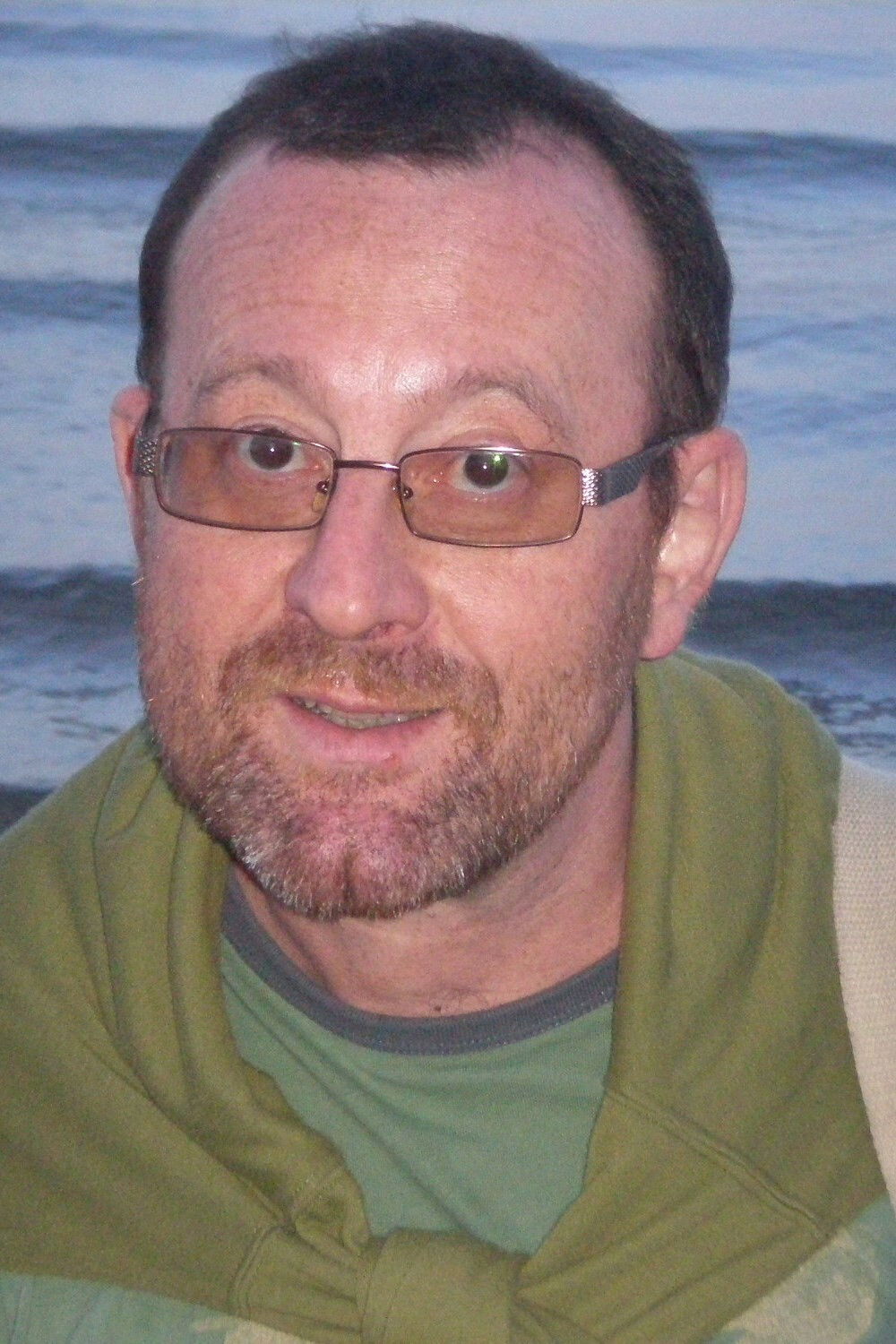 Marius Drogeanu backdrop