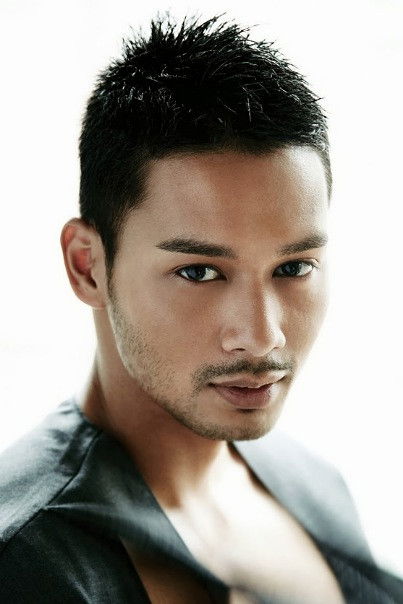 Hardy Hartono backdrop