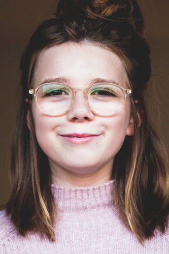 Marielle Guérard backdrop