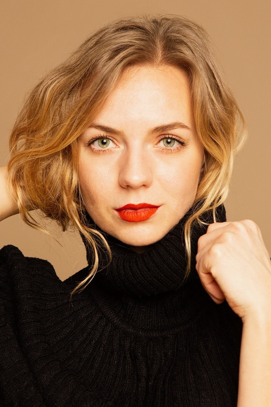 Liisa Linhein backdrop